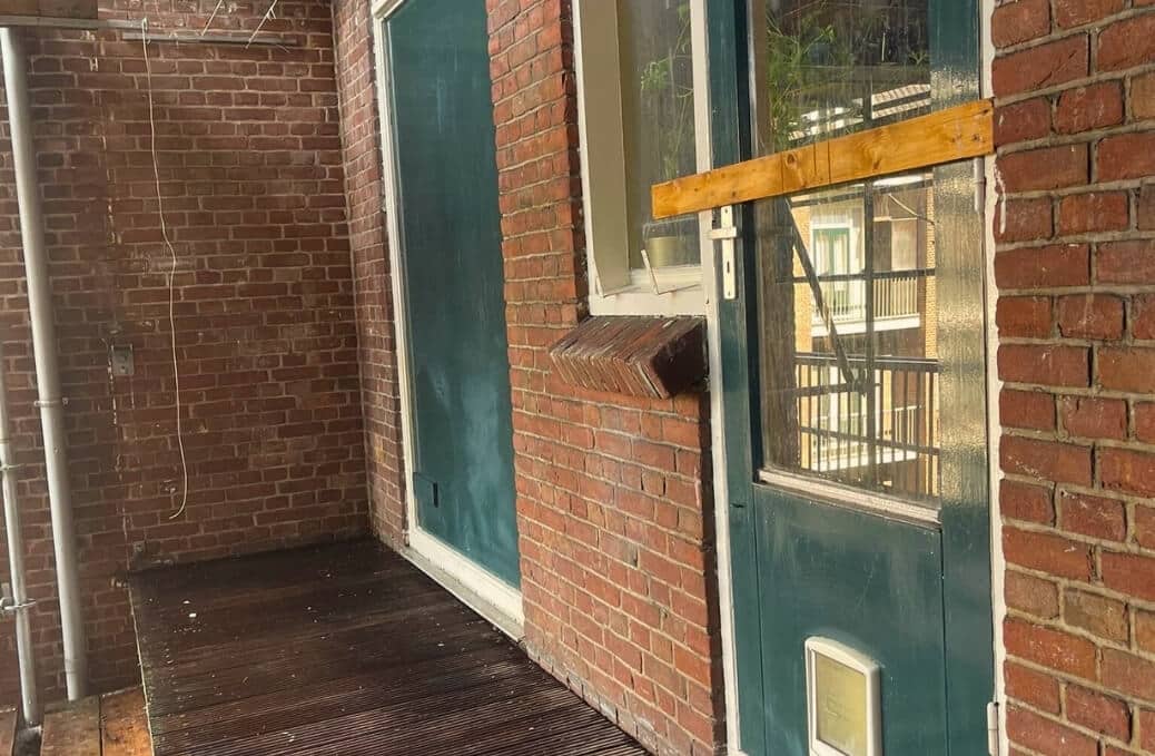 Duivenpoep verwijderen - schoon